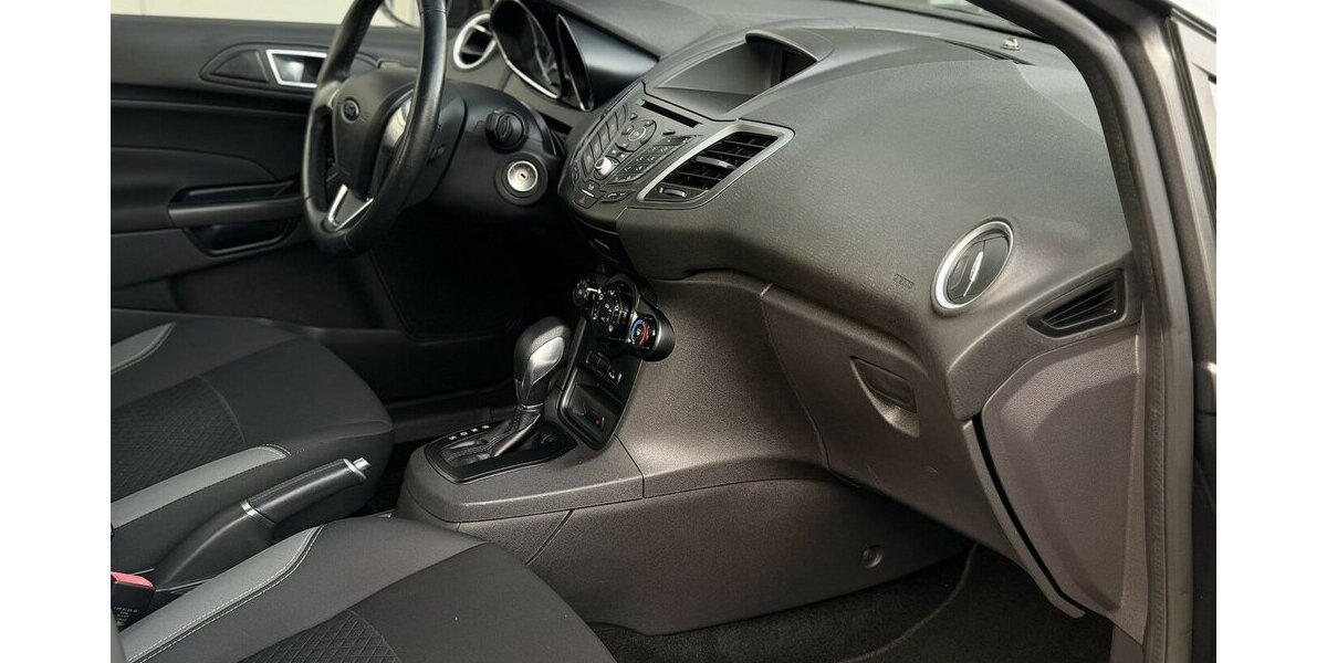 Ford Fiesta Celebration / Automatik / Klima 59.900 km 10.990 &euro; Mönchengladbach 41066