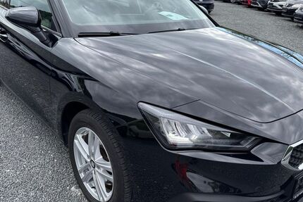Seat Leon 112.018 km 15.585 &euro; Boxberg 97944