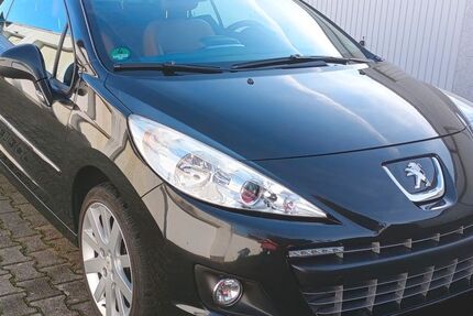 Peugeot 207 51.000 km 5.999 &euro; Waldsee 67165