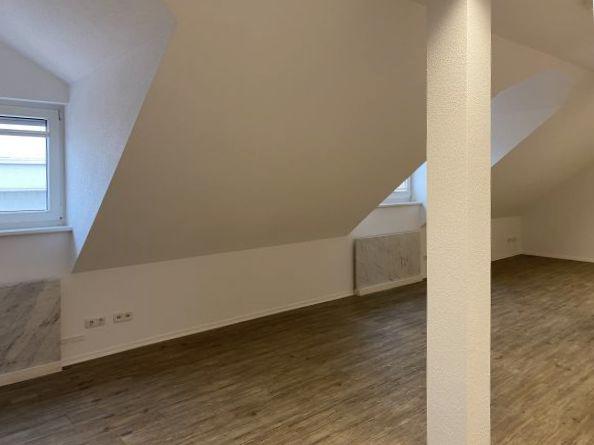 Gewerbeobjekt Neutraubling - 2.880&euro; | Angebot:25876636