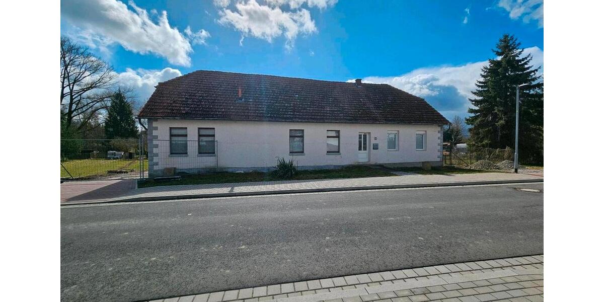 Einfamilienhaus Anrode - 5 Zimmer, 150 m&sup2;, 99.999&euro; | Angebot:26816006