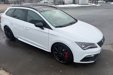 Seat Leon 98.739 km 22.990 &euro; Niedernberg 63843