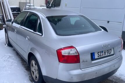 Audi A4 250.412 km 1.500 &euro; Braunschweig 38102