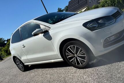 VW Polo 128.000 km 4.999 &euro; Hamburg 21029