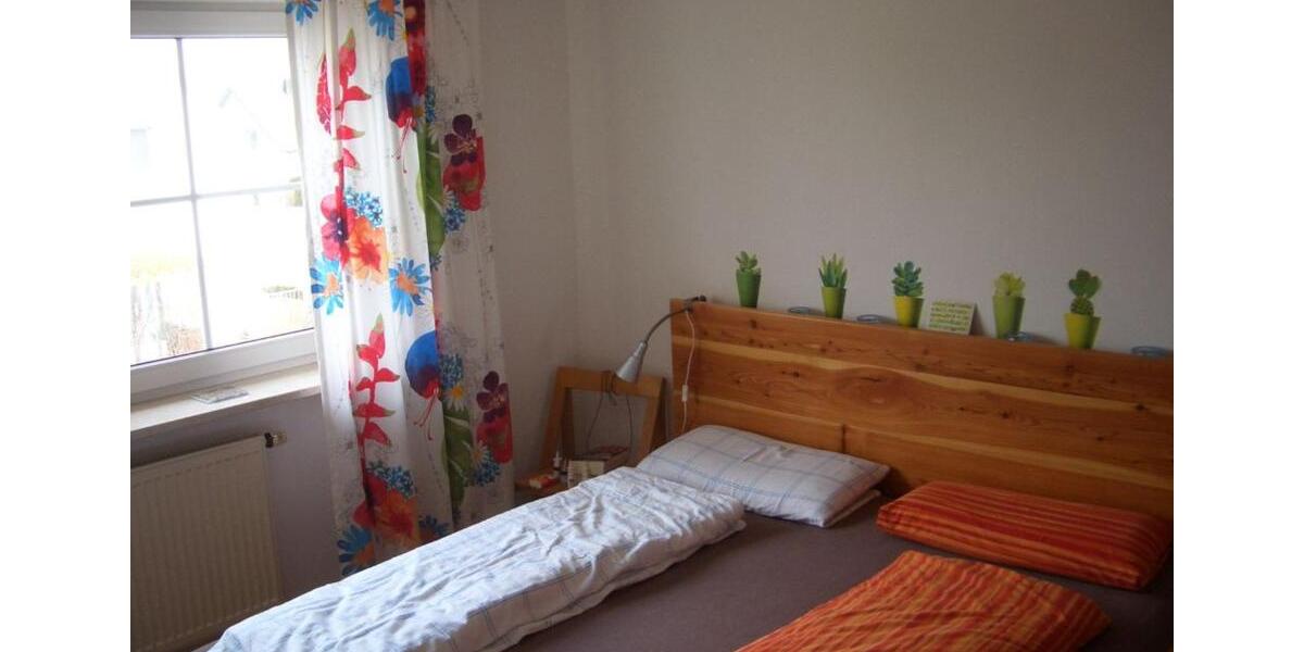 3 Zimmer-Wohnung in Geiselhöring, Küche & Balkon, zentr & ruhig 4 zimmer
