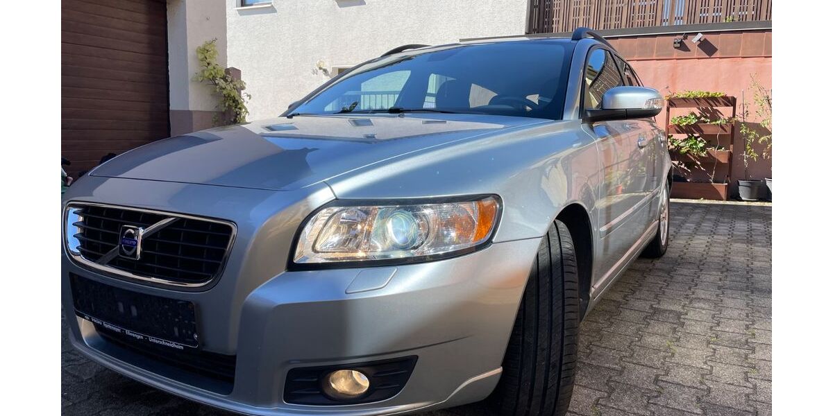 Volvo V50 165.200 km 4.900 &euro; Adelberg 73099