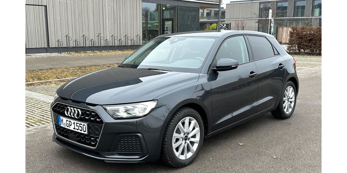 Audi A1 18.000 km 24.000 &euro; Freital 01705
