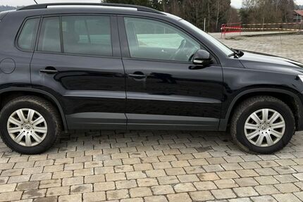 VW Tiguan 219.739 km 3.900 &euro; Neureichenau 94089