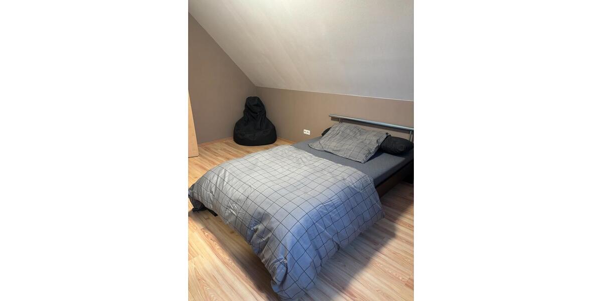 WG Zimmer Available 1 zimmer