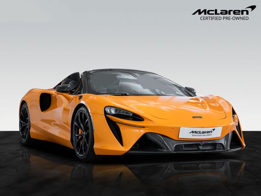 McLaren Artura 20.500 km 309.700 € Frankfurt 60386