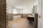 Etagenwohnung Bad Pyrmont - 5 Zimmer, 193 m&sup2;, 2.700&euro; | Angebot:24477824
