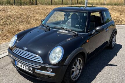 Mini Cooper 122.000 km 2.599 &euro; Weissach im Tal 71554