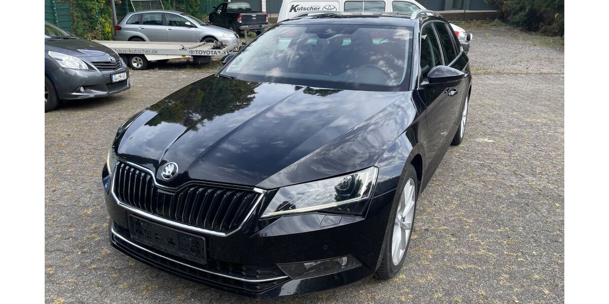 Skoda Superb 131.000 km 20.500 € Marienheide 51709