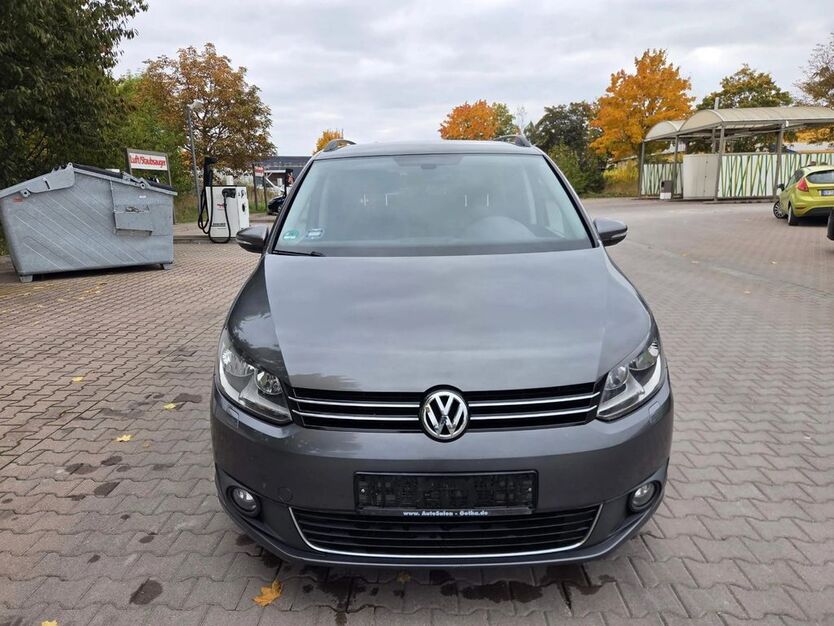 VW Touran 206.000 km 6.499 € Erfurt 99089