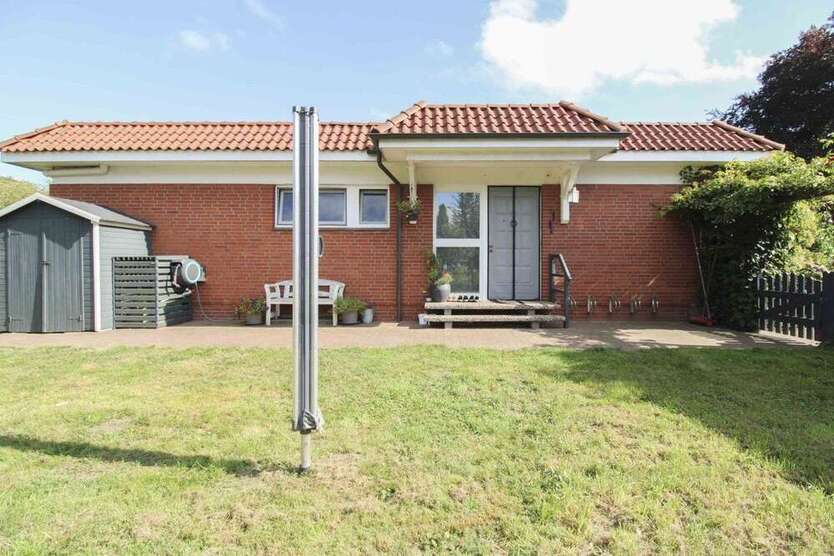 Haus zum Kaufen in Hemmoor 249.000 € 95 m²