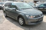 VW Touran 1,6 TDi DSG Comfort Navi 7-Sitz 1.Hd Scheck 216.000 km 11.690 &euro; Bonn 53225