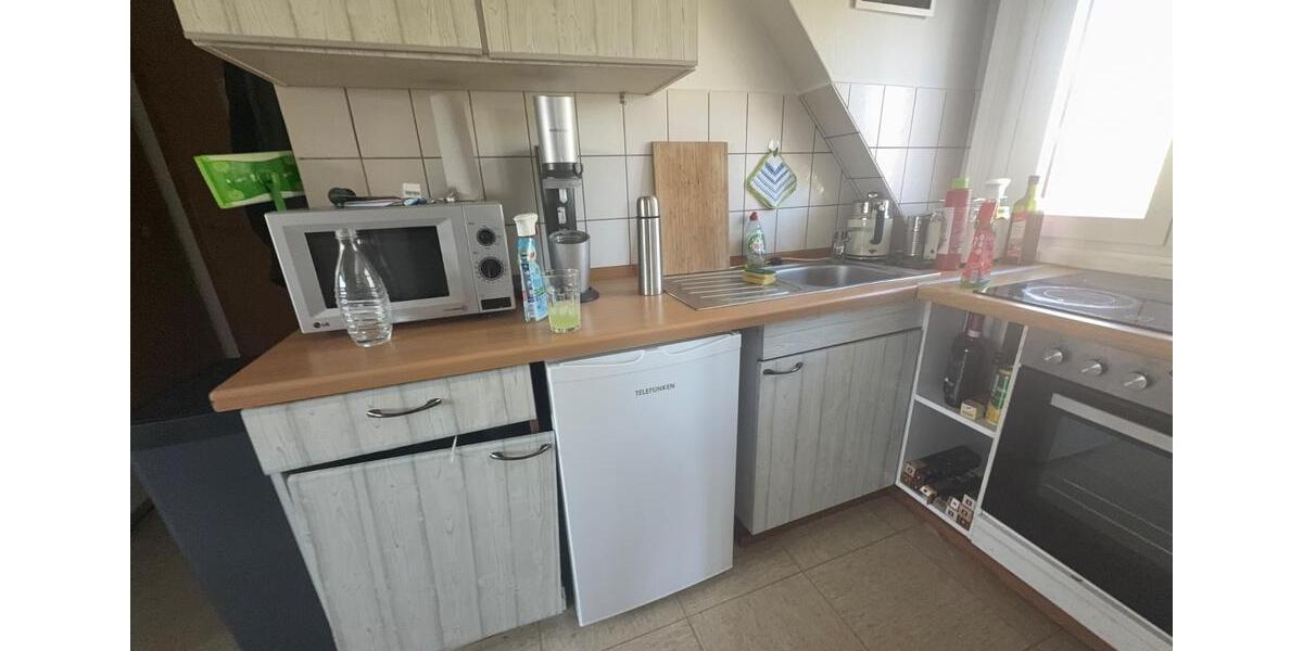 Dachgeschoßwohnung Marburg Biegenviertel - 1.5 Zimmer, 30 m&sup2;, 435&euro; | Angebot:26299437