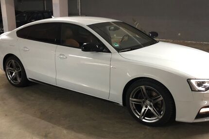 Audi A5 150.000 km 16.300 &euro; Kassel 34125