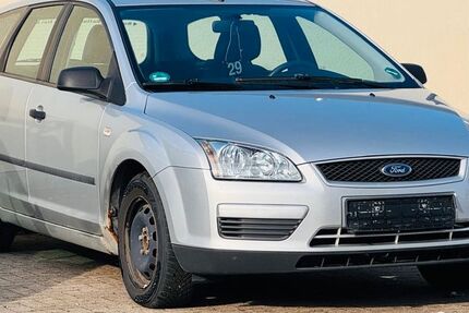 Ford Focus 146.000 km 850 &euro; Au am Rhein 76474