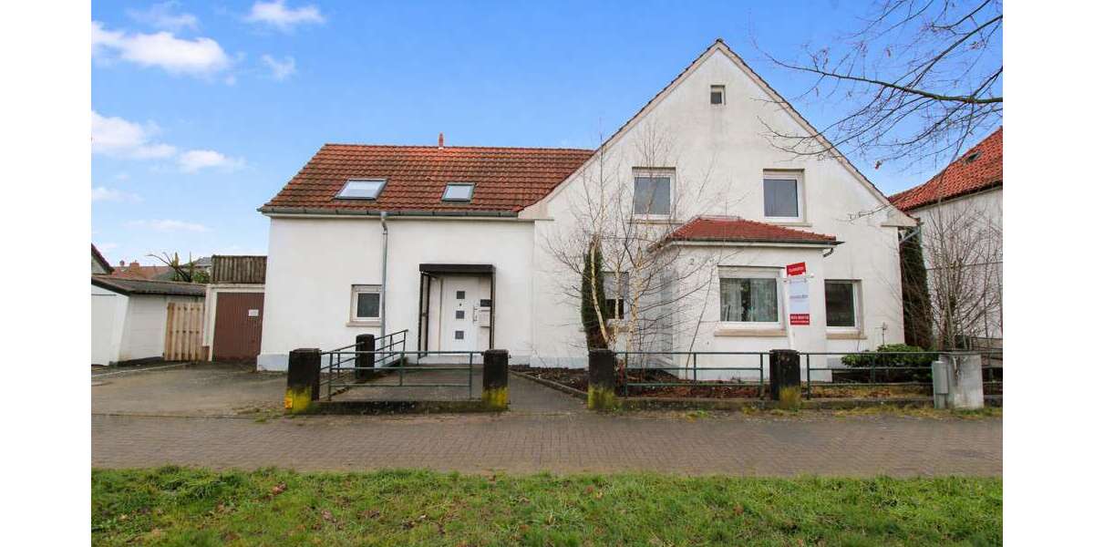 Haus zum Kaufen in Vlotho 220.000 € 208.71 m² 8 zimmer