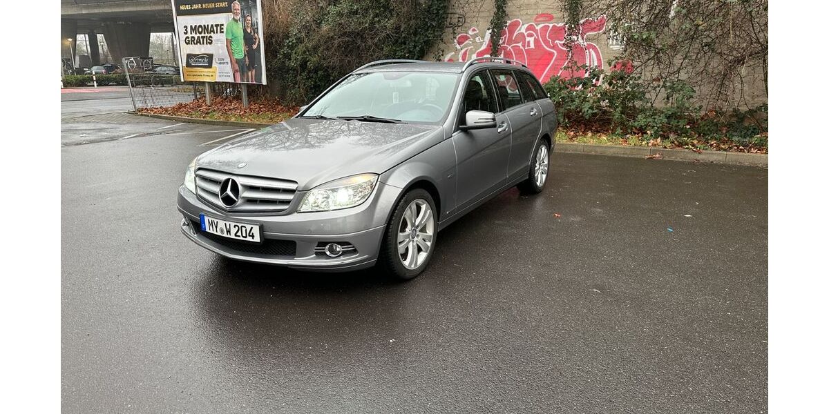 Mercedes-Benz C 220 235.100 km 6.200 &euro; Mayen 56727