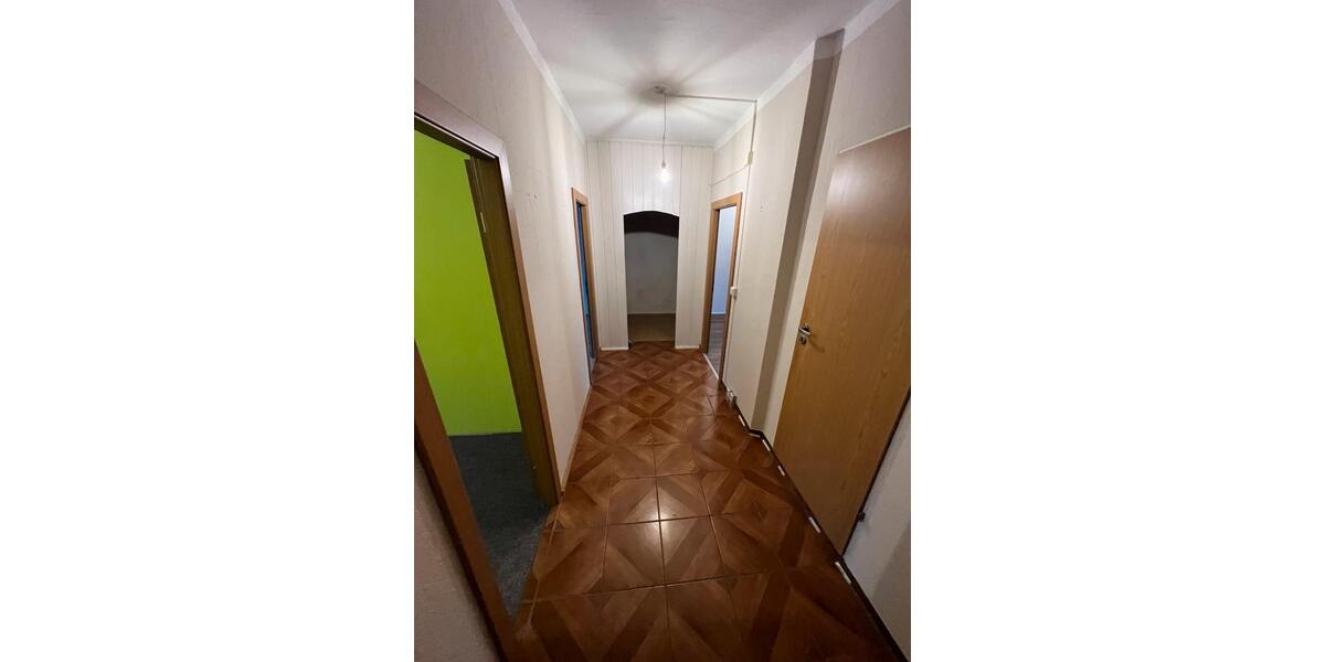 Etagenwohnung Bernstadt auf dem Eigen - 3 Zimmer, 71 m&sup2;, 46.000&euro; | Angebot:26996086