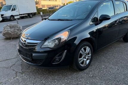 Opel Corsa 105.000 km 4.499 &euro; Köln 50767