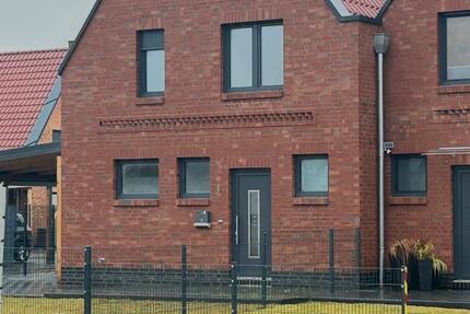 Haus Oldendorf - 4 Zimmer, 120 m&sup2;, 1.350&euro; | Angebot:25341920