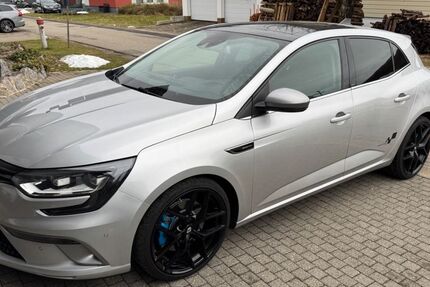 Renault Megane 99.066 km 15.990 &euro; Rickenbach 79736