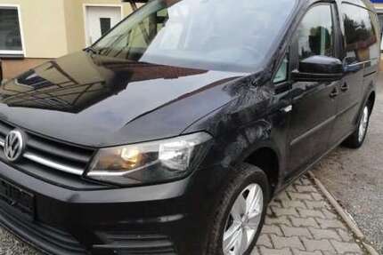 VW Caddy 117.900 km 21.995 &euro; Chemnitz 09117