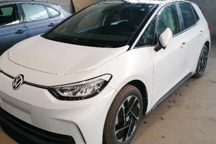 VW ID.3 10.283 km 26.930 &euro; Wolfratshausen 82515