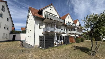 ATTRAKTIVES ZUHAUSE MIT TERRASSE & TIEFGARAGE - Erdgeschoßwohnung Neukirchen | Angebot:27292458
