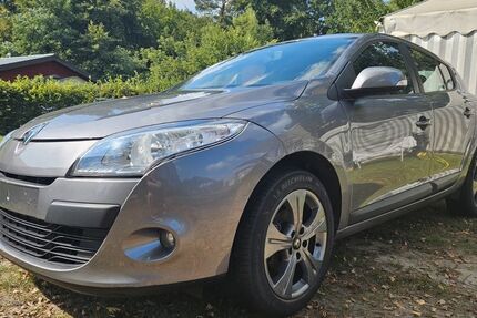 Renault Megane 81.000 km 5.249 &euro; Biesenthal 16359