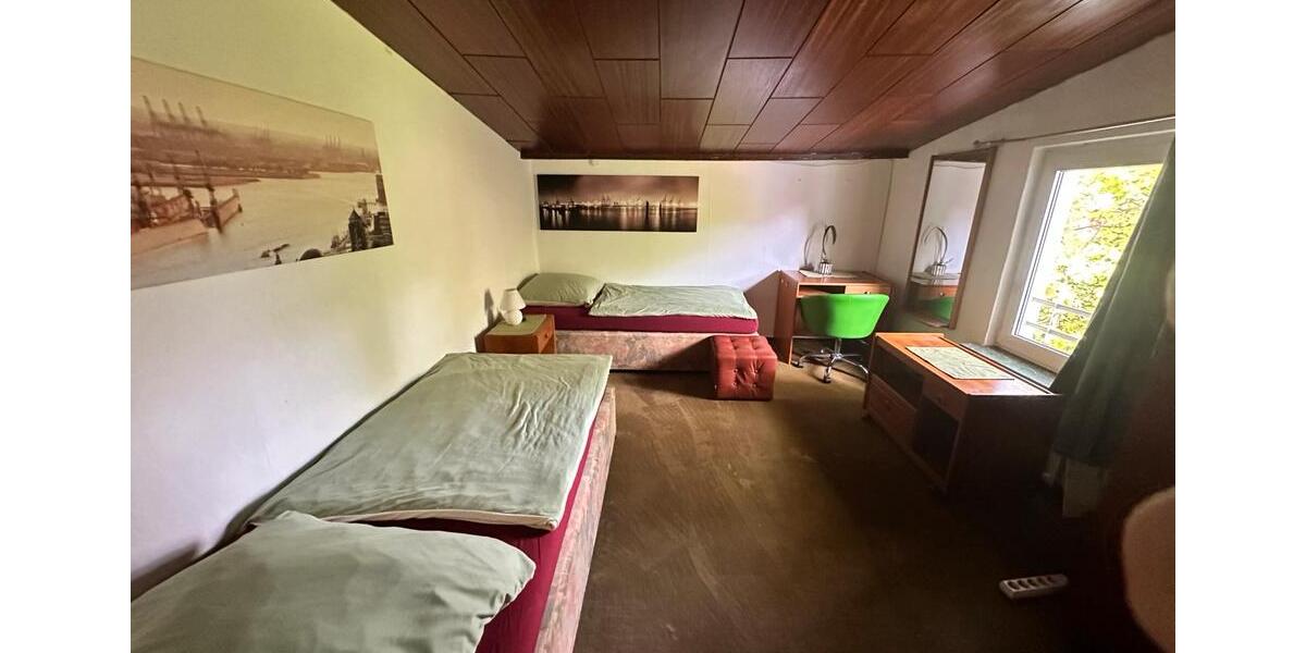 Dachgeschoßwohnung Hamburg Harburg - 3 Zimmer, 70 m&sup2;, 1.300&euro; | Angebot:26415982