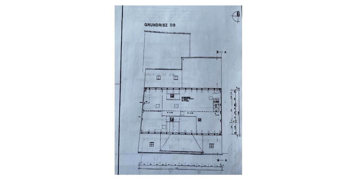 Mehrfamilienhaus, Wohnhaus Lichtenstein (Sachsen) - 11 Zimmer, 280 m&sup2;, 180.000&euro; | Angebot:26042197