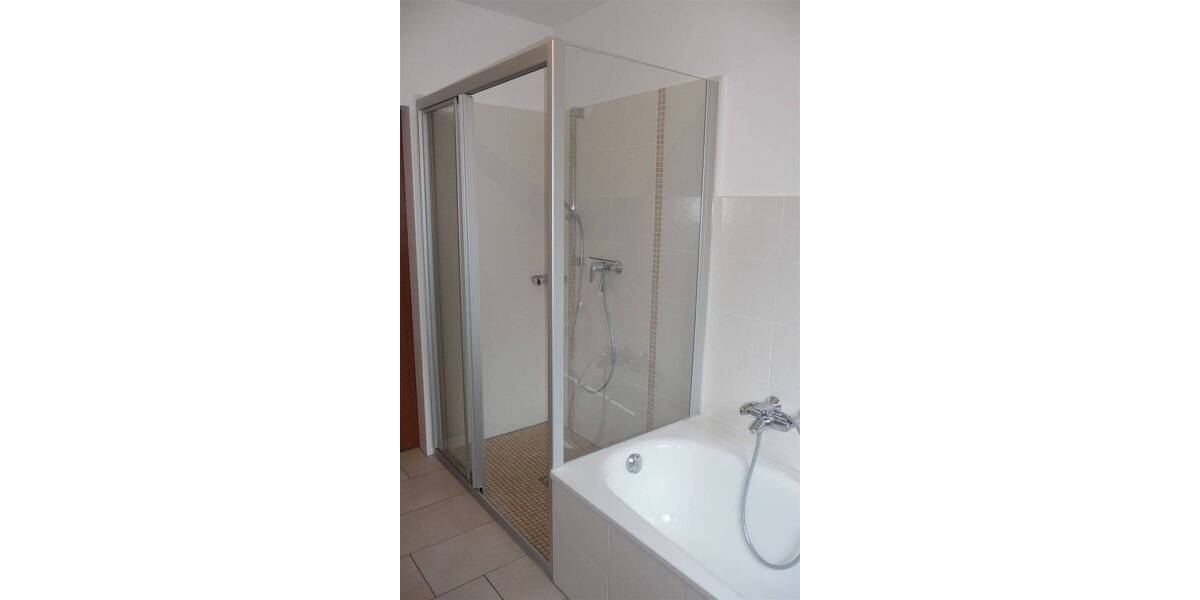 Einfamilienhaus Hude Vielstedt - 6 Zimmer, 145 m&sup2;, 1.280&euro; | Angebot:26657350
