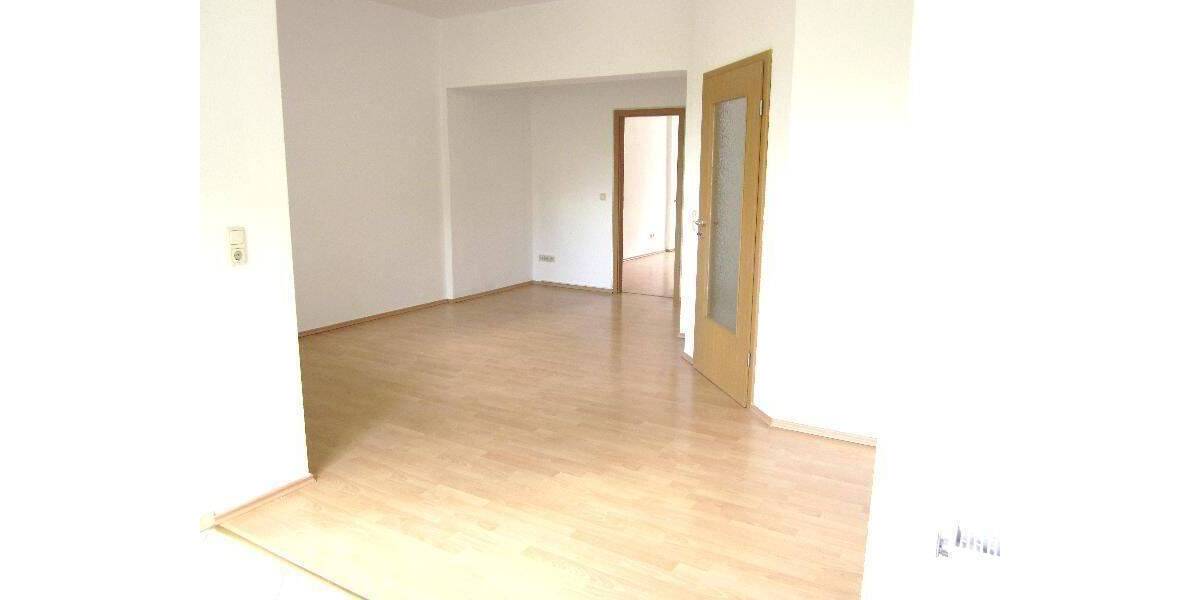 Etagenwohnung Plauen Stadtmitte - 2 Zimmer, 52 m&sup2;, 49.500&euro; | Angebot:26833442