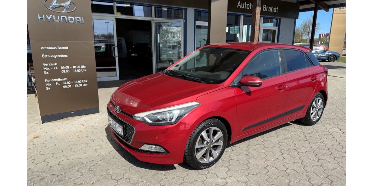 Hyundai i20 81.050 km 8.990 &euro; Rostock 18146
