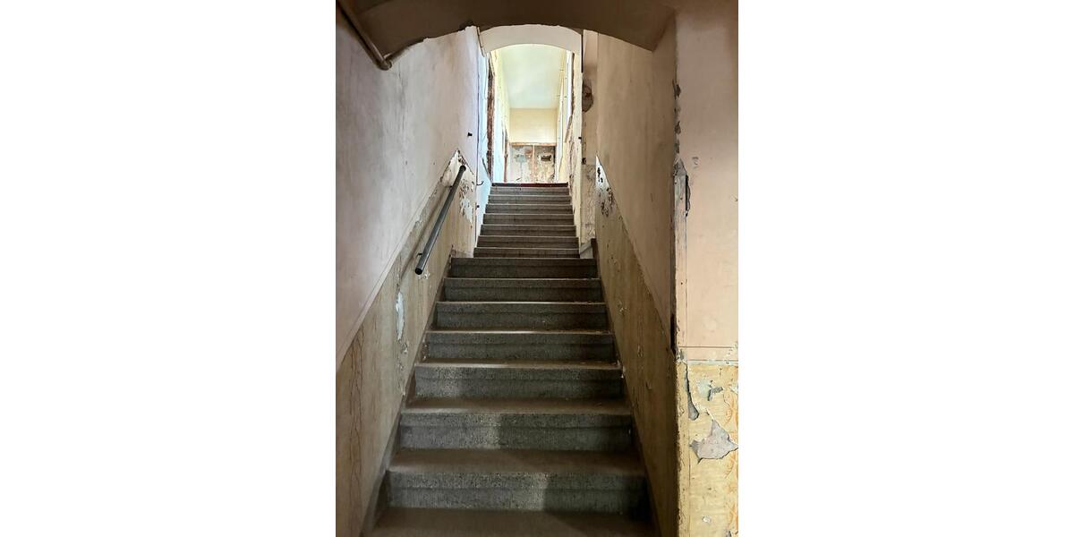 Mehrfamilienhaus, Wohnhaus Zwickau - 10 Zimmer, 560 m&sup2;, 79.500&euro; | Angebot:26550147