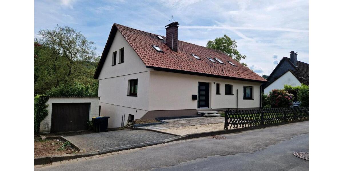Einfamilienhaus Werdohl - 9 Zimmer, 187 m&sup2;, 349.000&euro; | Angebot:26907942