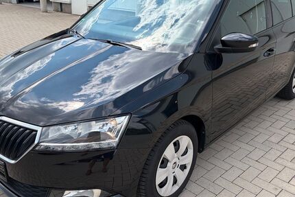 Skoda Fabia 92.000 km 9.950 &euro; Hammah 21714