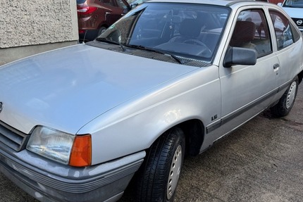 Opel Kadett E LS Automatik Schiebedach 97.135 km 350 &euro; Berlin 10247