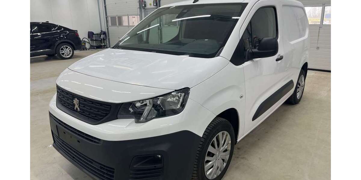 Peugeot Partner 87.966 km 11.990 &euro; Zeven 27404