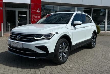 VW Tiguan 31.000 km 32.470 &euro; Helmstedt 38350