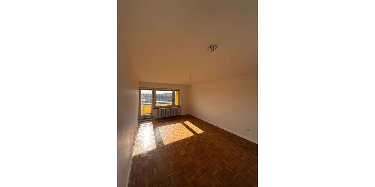 Etagenwohnung München Neuperlach - 3 Zimmer, 80 m&sup2;, 1.353&euro; | Angebot:25583204