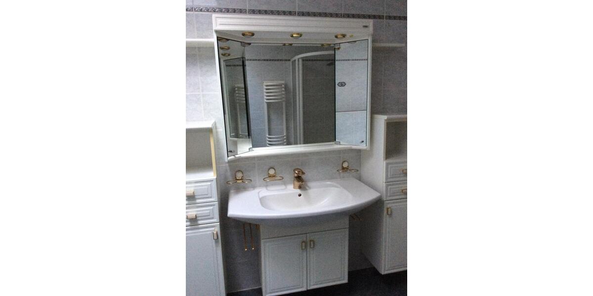 Etagenwohnung Diesdorf - 5 Zimmer, 136 m&sup2;, 690&euro; | Angebot:24487759