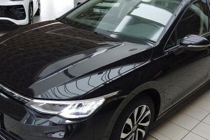 VW Golf 30.939 km 18.990 &euro; Lauta 02991