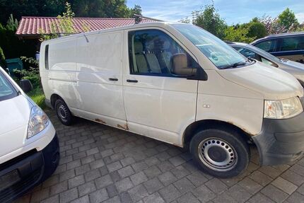 VW T5 Transporter 292.000 km 1.500 &euro; München 81825