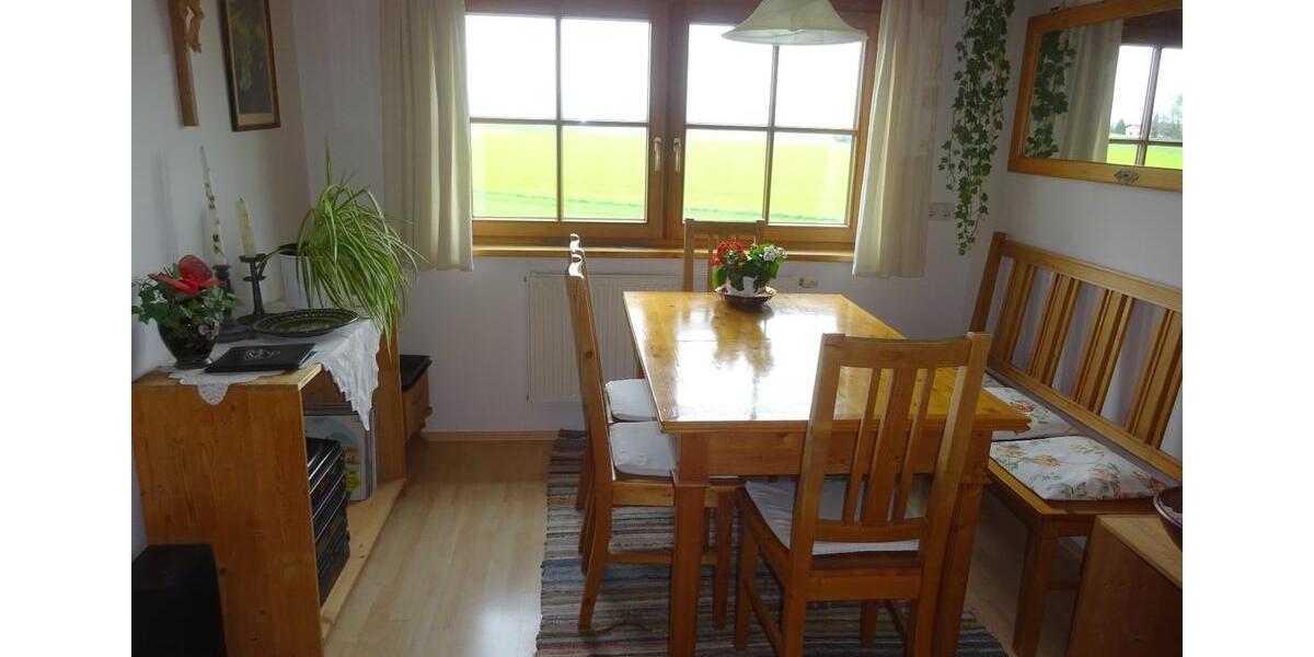 Freundliche helle 4-Zi.- Wohnung 2 km südlich von WasserburgInn 4 zimmer