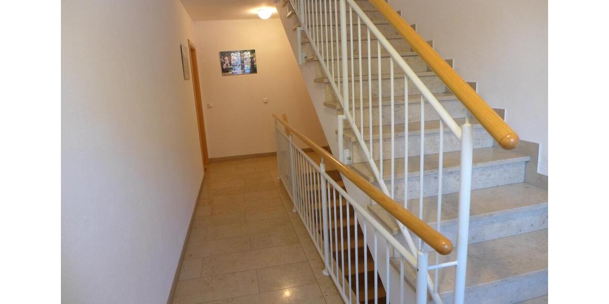 Dachgeschoßwohnung Benediktbeuern - 2.5 Zimmer, 71 m&sup2;, 980&euro; | Angebot:26293170